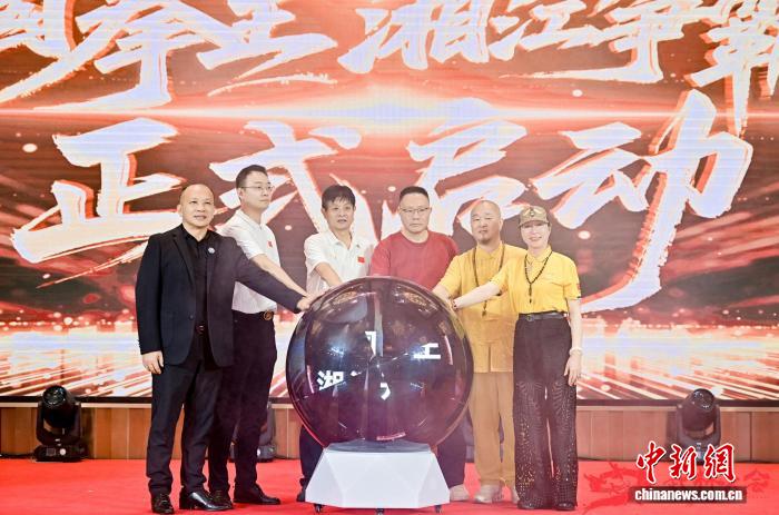 爱游戏官方