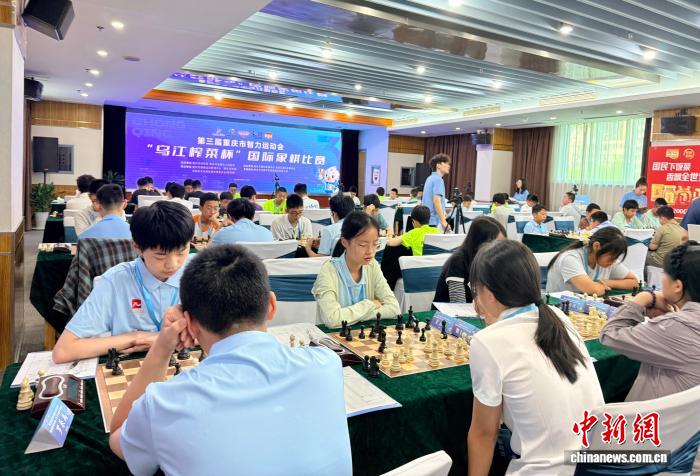 爱游戏官方